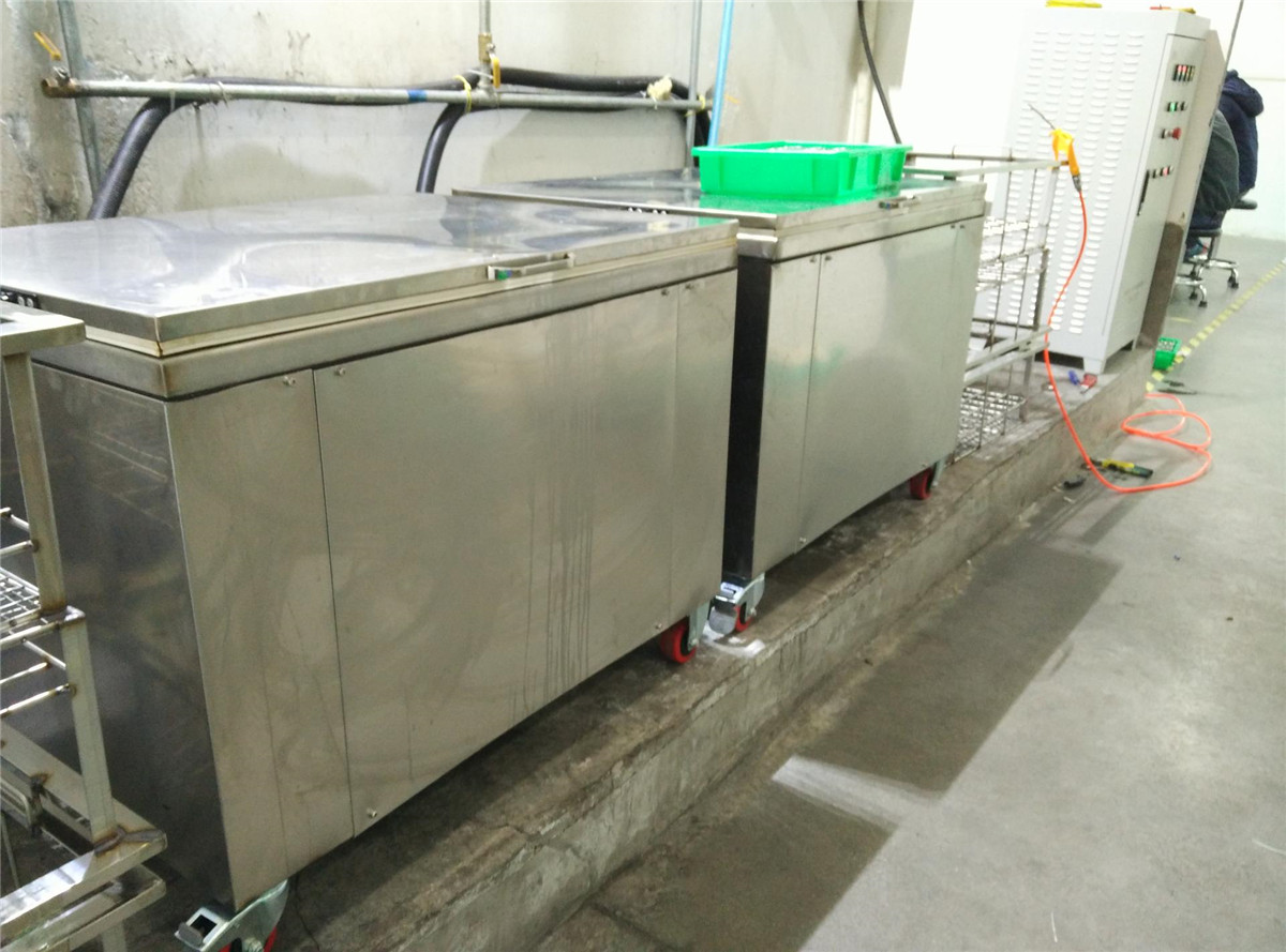 汽車零部件超聲波清洗機